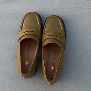 Nina Original Shoes Penny Loafers Green Slip On Casual Comfort Low Top ( N - 12)